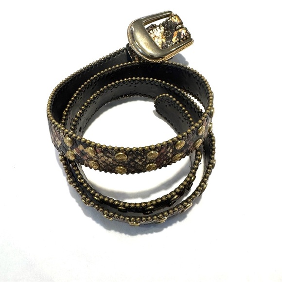 Vintage snakeskin belt with beaded edges and flat studs M/L - Picture 5 of 6